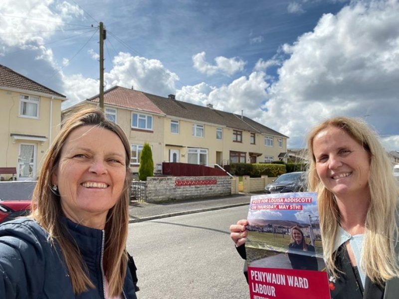 Penywaun Labour candidate Louisa Addiscott with Beth Winter MP on a beautiful sunny day in Penywaun
